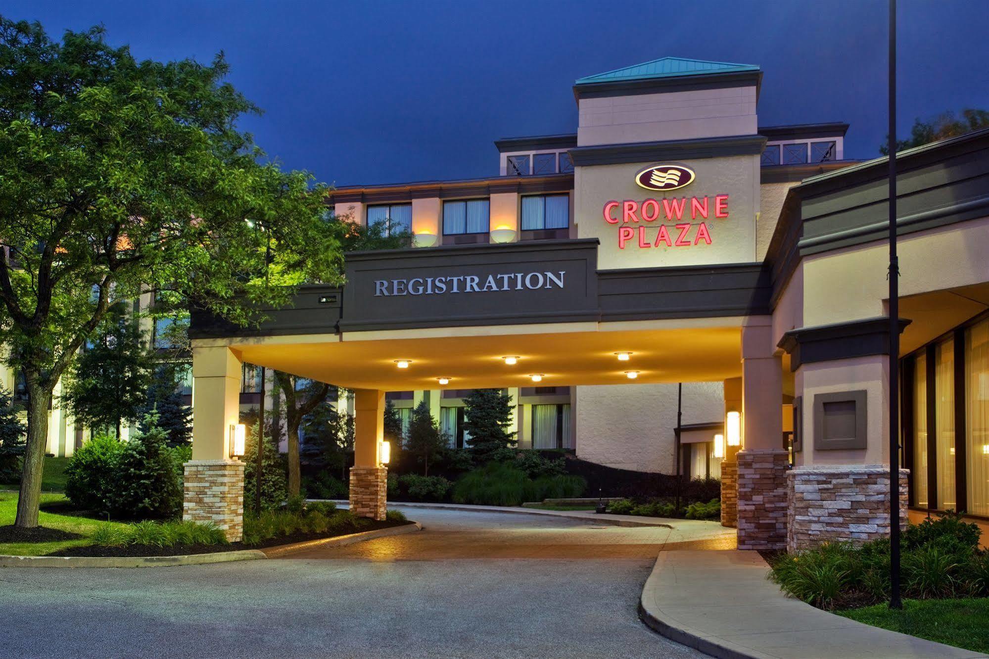 Ramada By Wyndham Cleveland Independence Exterior foto